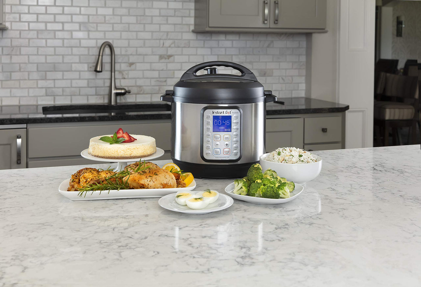 Instant Pot Duo Plus 9-in-1 Multicooker for Effortless, Healthy Meals, 6 Qt