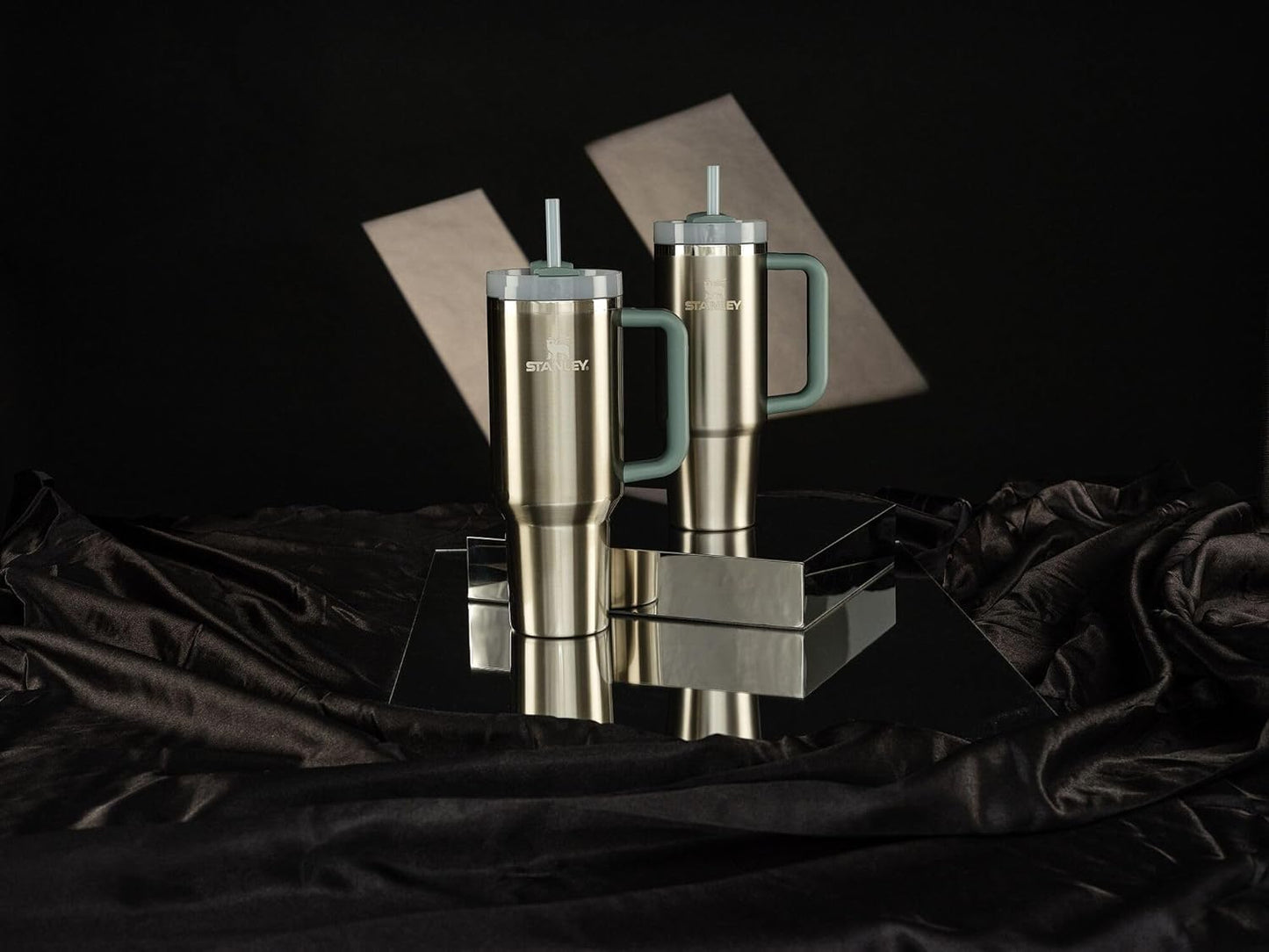 Stanley Tumbler with Handle and Straw 30 oz | Flowstate 3-Position Lid | Insulated Stainless Steel Cup